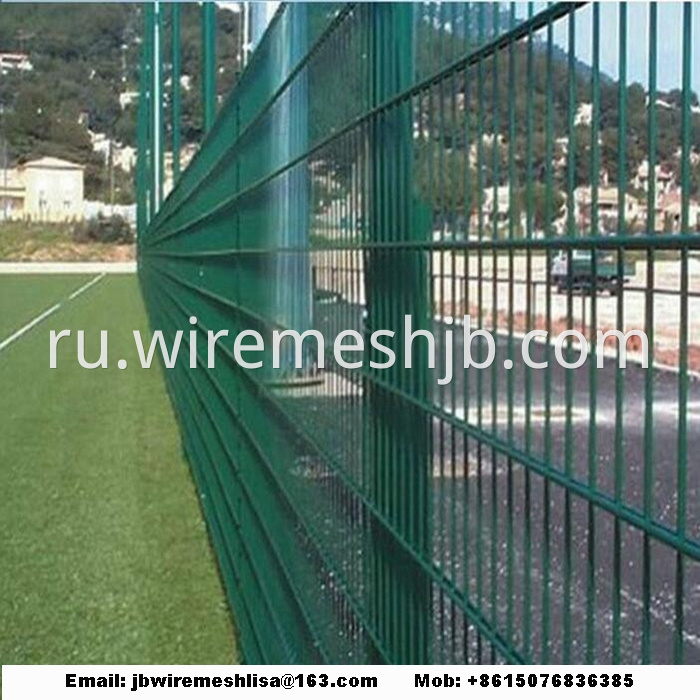 868/656 Powder Coated Double Weft Wire Mesh Fence